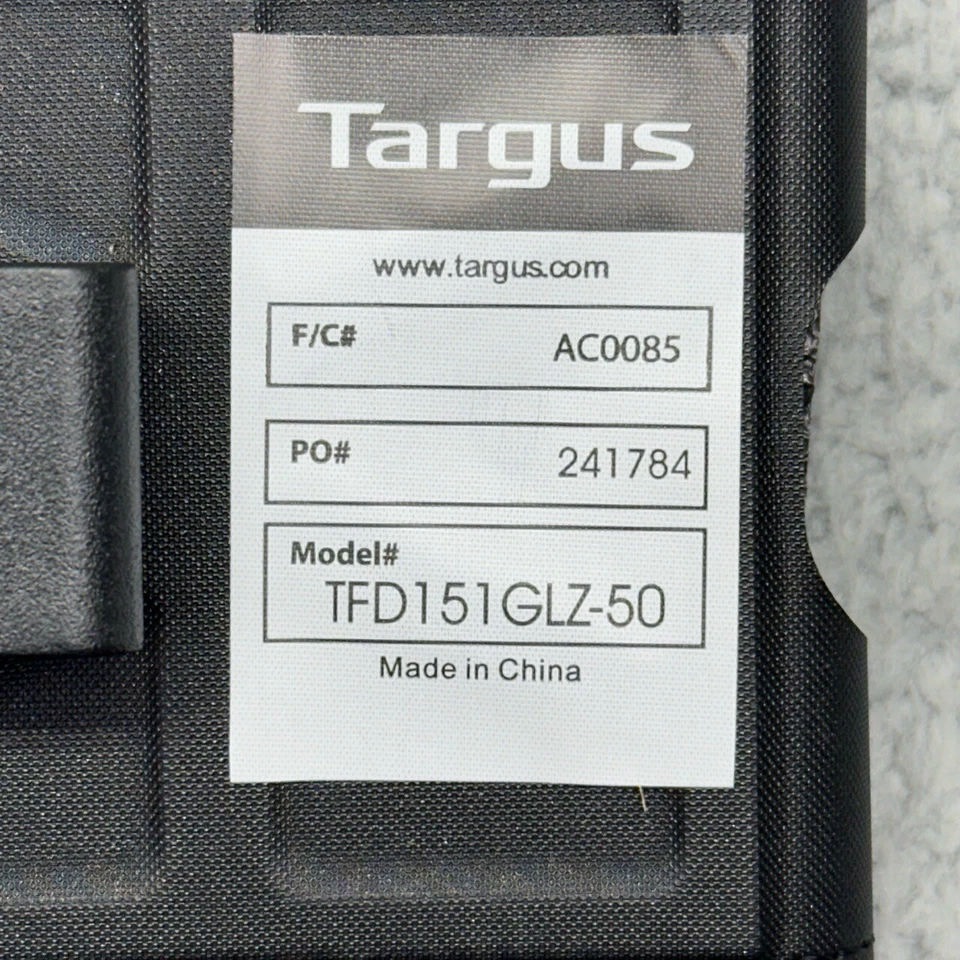 (2) Fundas de teléfono con clip de cinturón universales listas para el campo Targus de cuero TFD151GLZ 4,7” Foto 4 de 4