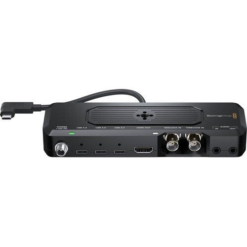 Blackmagic Camera ProDock CINTDOCKPRO — for iPhone 17 Pro / 17 Pro