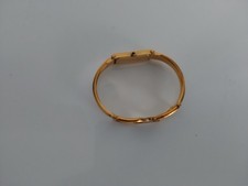 Gucci 1500L vintage ladies gold-plated bangle watch.