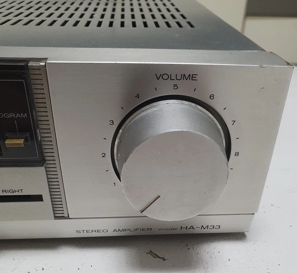 Amplificatore Integrato Hitachi Computer Control Circuit Stereo Amplifier HA-M33 - Immagine 2 di 4