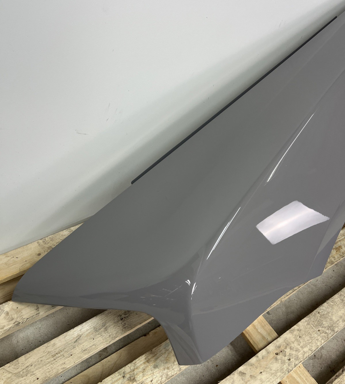 ROLLS ROYCE CULLINAN FENDER LEFT DRIVER 2019-2026 GRAY OEM
