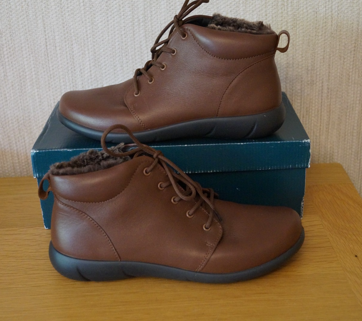 Ladies HOTTER ELLERY Brown Tan Lace Up Ankle Boots Faux Fur Lined - Main Image