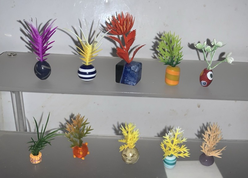 Barbie Size Dolls Lot Of Small House Plants For Dioramas And Play
