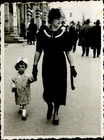 TS538 moldova basarabia chisinau street woman child street fashion photo 6x8 cm