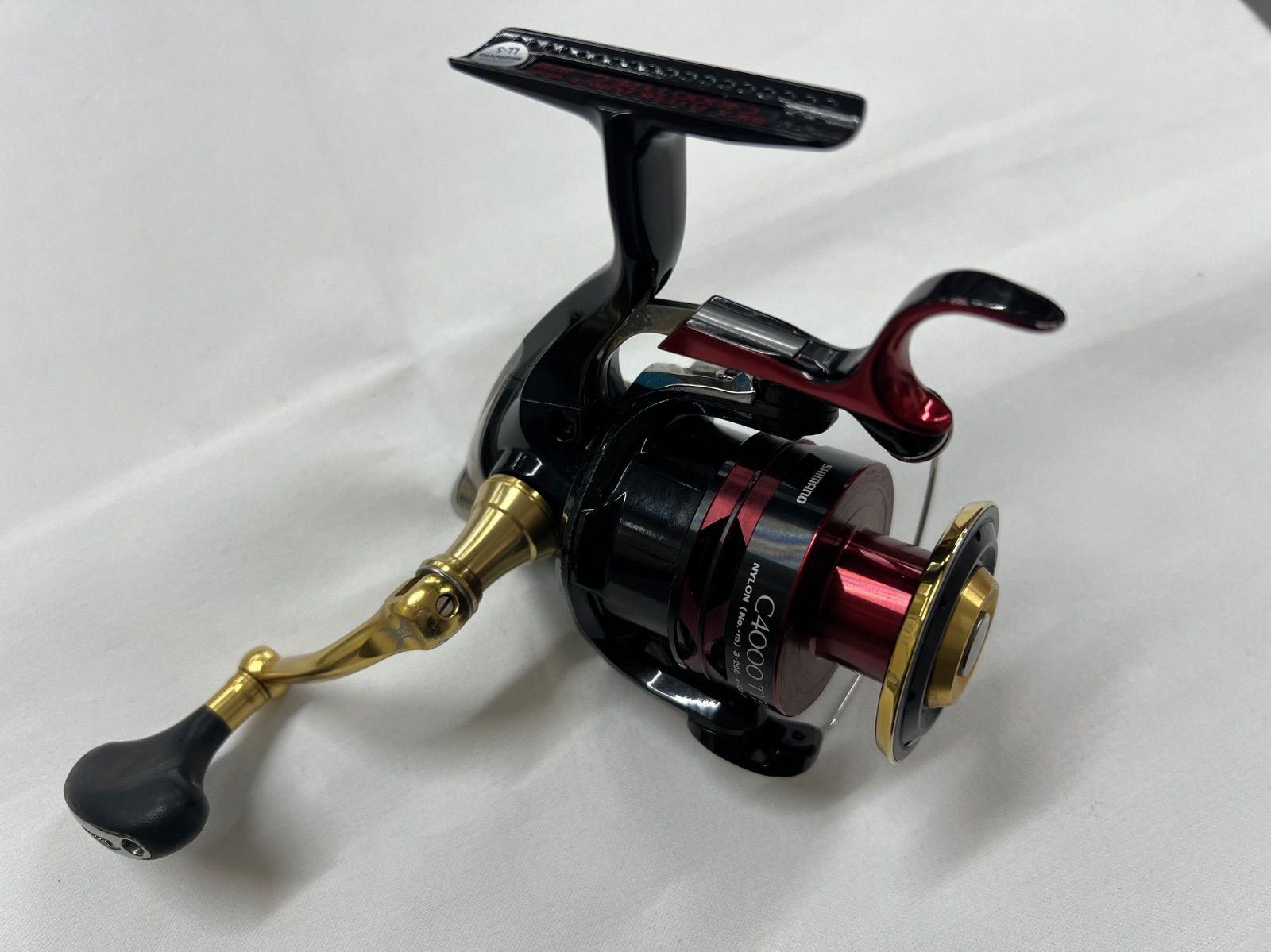 Shimano BB-X Hyper Force C4000 G Fishing Reel Used Scratches