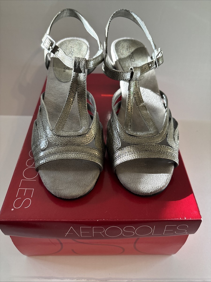 AÉROSOLES Wild Cat Patent Leather Sling Back Sandals Size NEW Silver