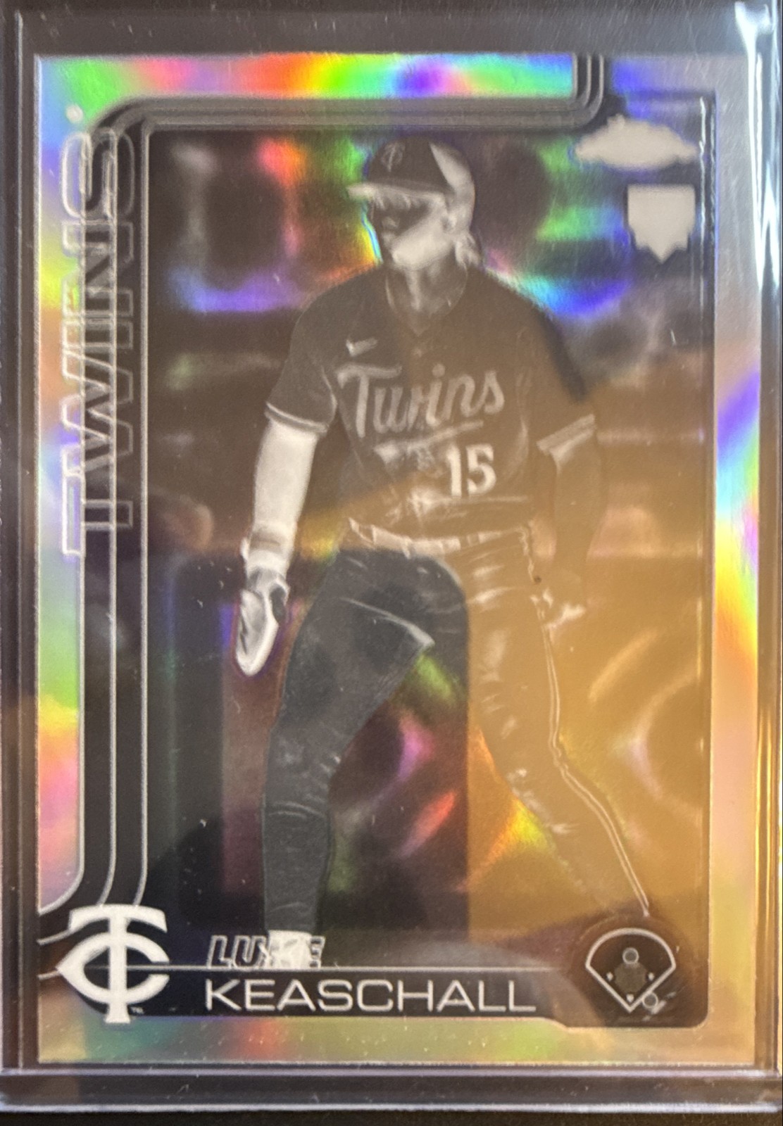 2025 Topps Chrome Update Series - Luke Keaschall #USC106 Negative Refractor (RC)
