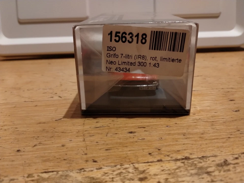 Neo Scale Models ISO Rivolta Grifo 7L IR8 1972, Limitierte Auflage 300 Stück - Bild 2 von 4