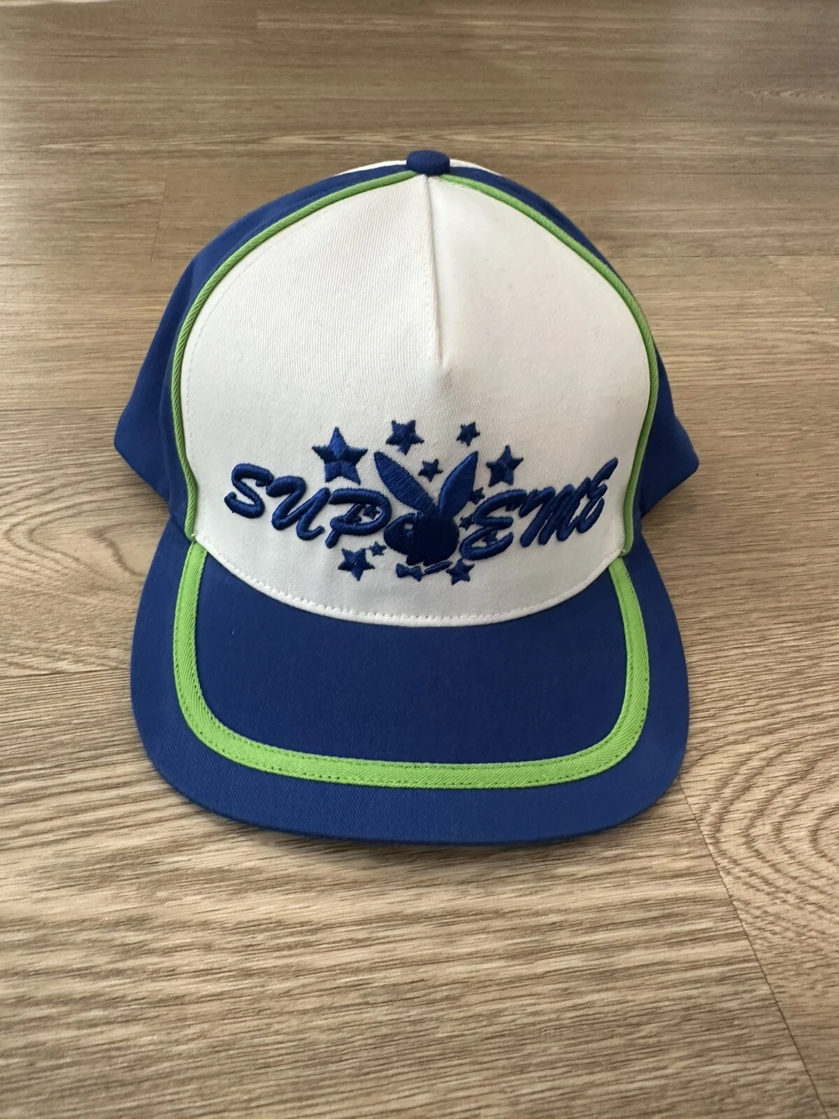 Chapeau à bretelles Supreme x Payboy
