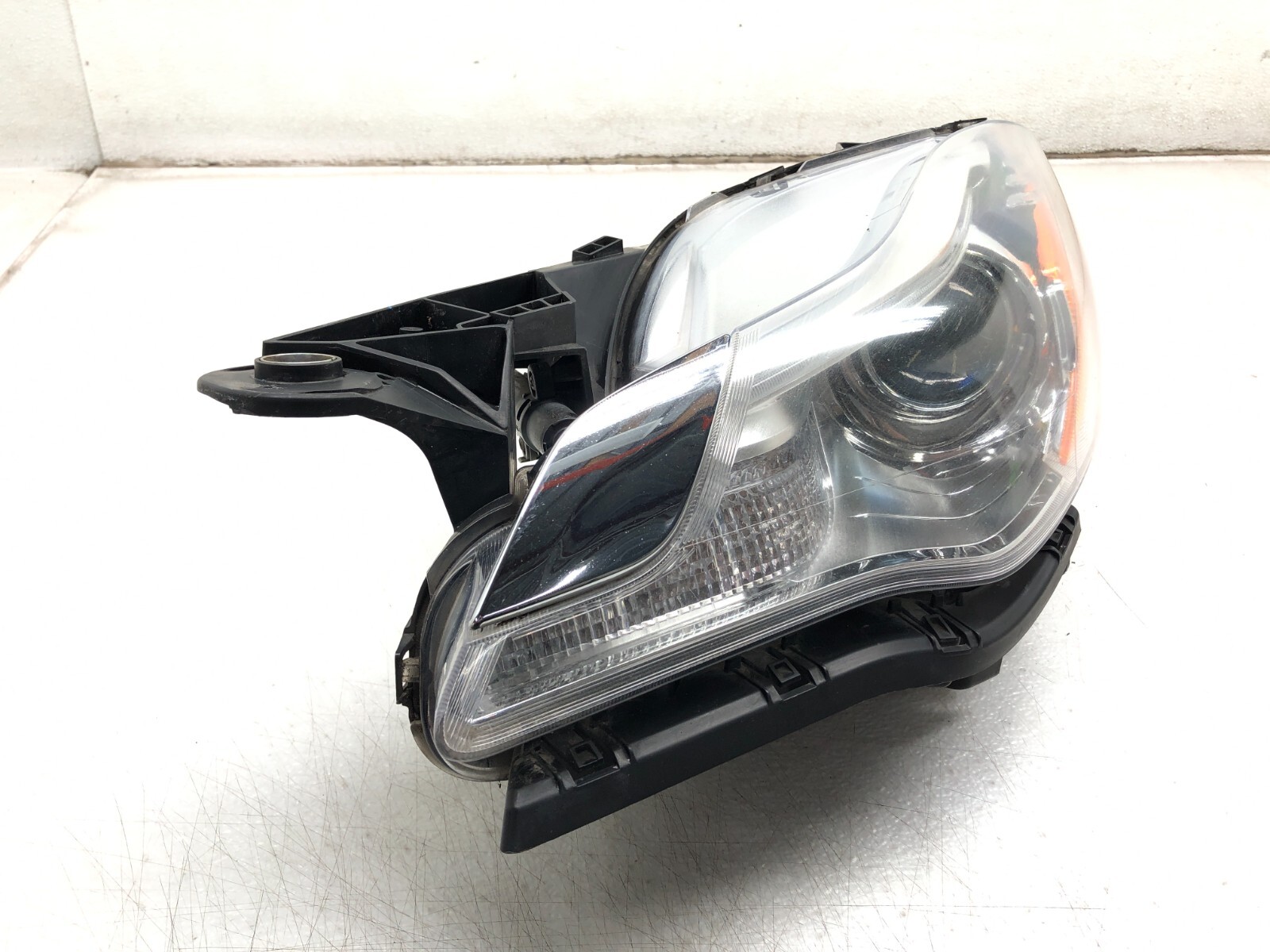 2014-2017 MASERATI QUATTROPORTE LEFT DRIVER FRONT XENON HEADLIGHT ASSEMBLY OEM