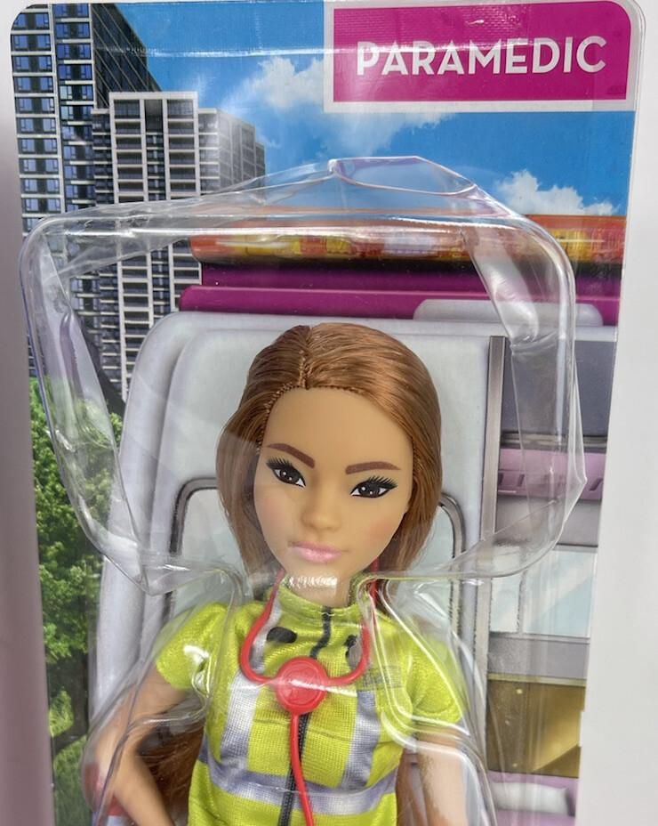 Barbie Paramedic,Barbie Big City,Barbie love The Ocean,Barbie