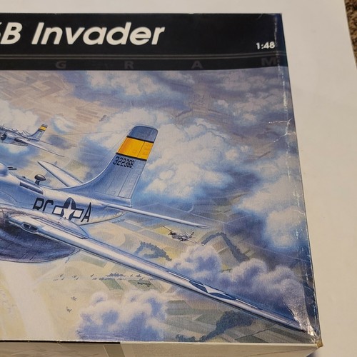 ProModeler A-26B Invader 5920 1/48 Model Kit with Extra Decal Package - Picture 3 of 7