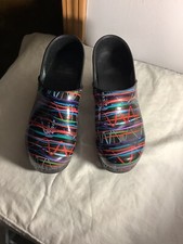 Dansko Professional Streamers Patent Leather 38/US 7.5-8  EUC
