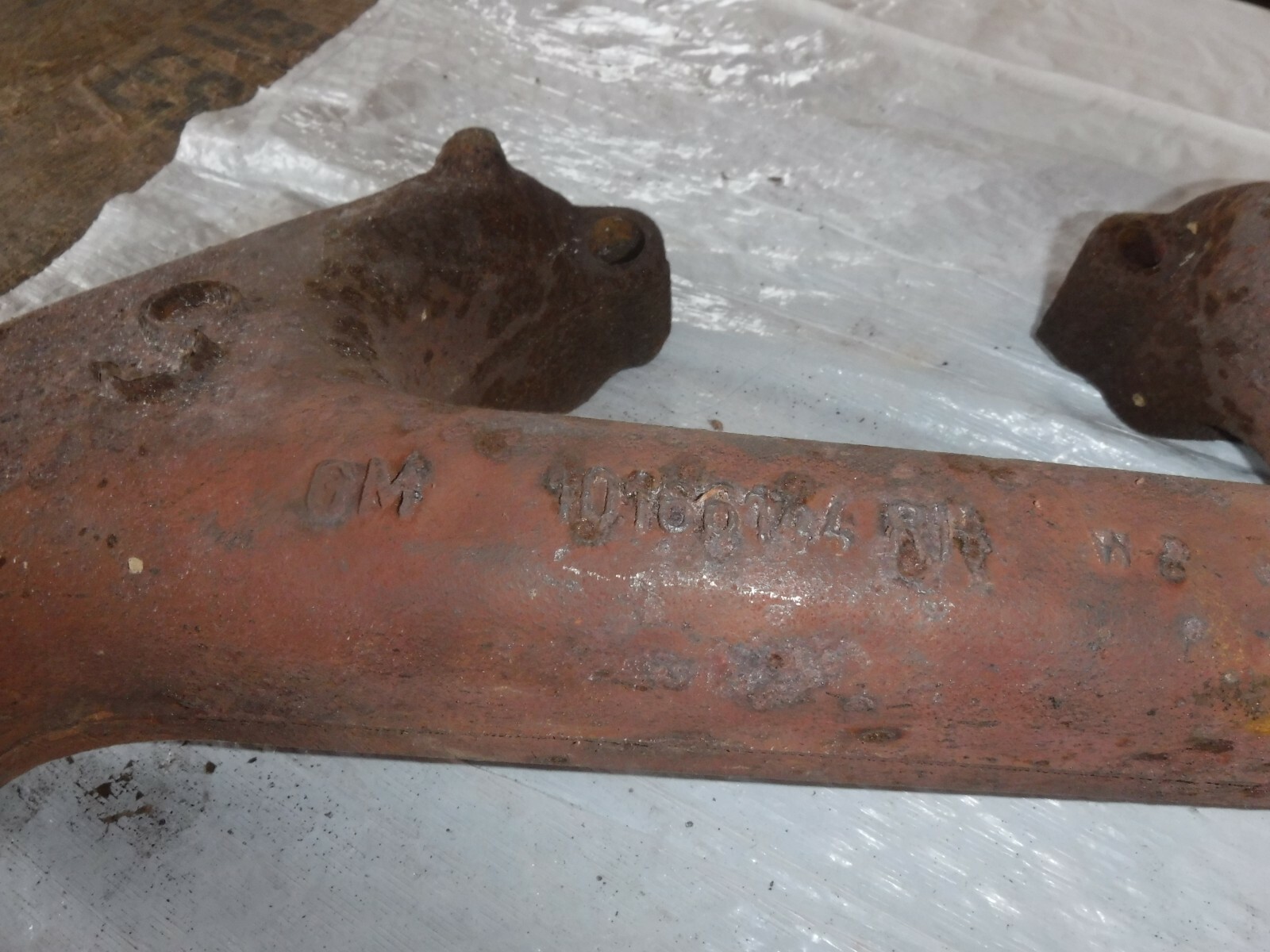 Chevy 350 Exhaust Manifold eBay