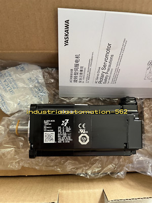 Yaskawa SGM7J-04AFA6C Servo Motor SGM7J04AFA6C New In Box Expedited Ship