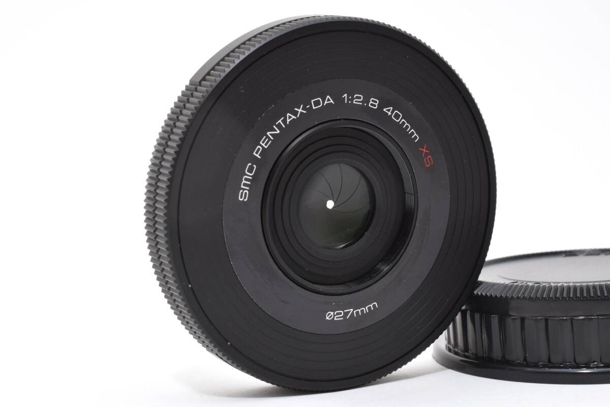 Pentax smc PENTAX-DA 40mm F2.8 XS Ultra-thin Prime Lens (with