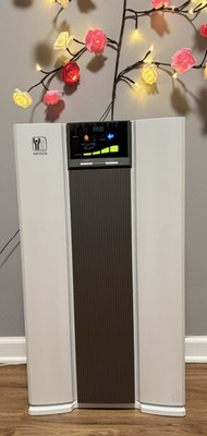 Nikken Air Wellness Power Air Purifier Hospital Grade HEPA System Nice w/ Remote