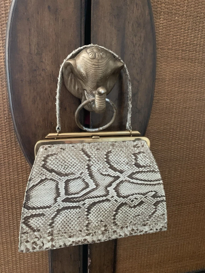 Snake Genuine Python Hand Bag In Natural Color In Good Condition - Image 2 of 4