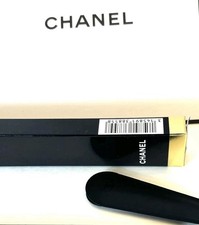 CHANEL LES PINCEAUX DE CHANEL EYE CONTOURING BRUSH 203 NEW IN B0X  Chanel Card