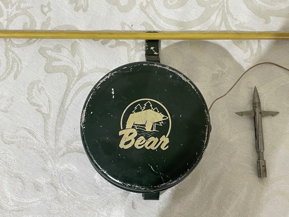 bear archery fishing reel Vintage BEAR Archery Bow Fishing Reel, Fiberglass Arrow & Retrackable Metal  Tip