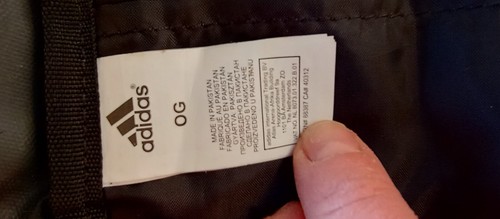Adidas Rücksack in schwarz-weis neu zimlich groß 13x35x25 cm - Bild 3 von 12