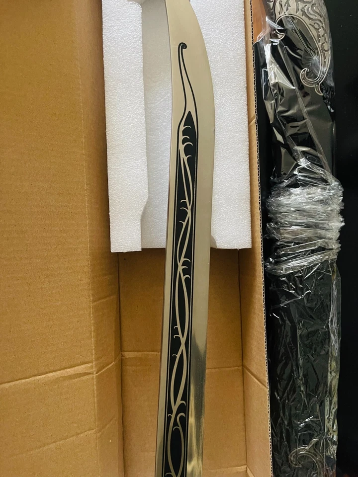 27"Elven King Sword Stainless Steel Lord of ring 1:1 Film size,beautiful,2 color - Image 2 of 4