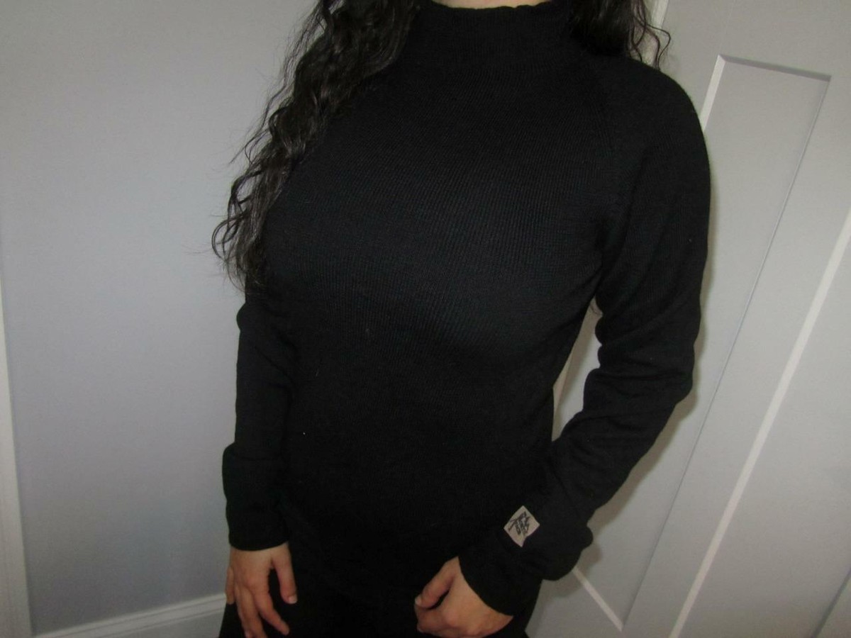 The North Face Tekware Mock Neck Knit Black Wool Sweater The North Face Tekware Mock Neck Knit Black Wool Sweater