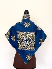 Unisex Burberry Silk Wrap Prorsum Lucky Floral Blue Alhambra Gold Flower Scarf