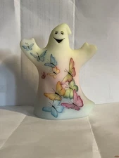 Fenton Gift Shop 2016 Limited Edition “Rainbow Butterflies ”  Ghost #3/15