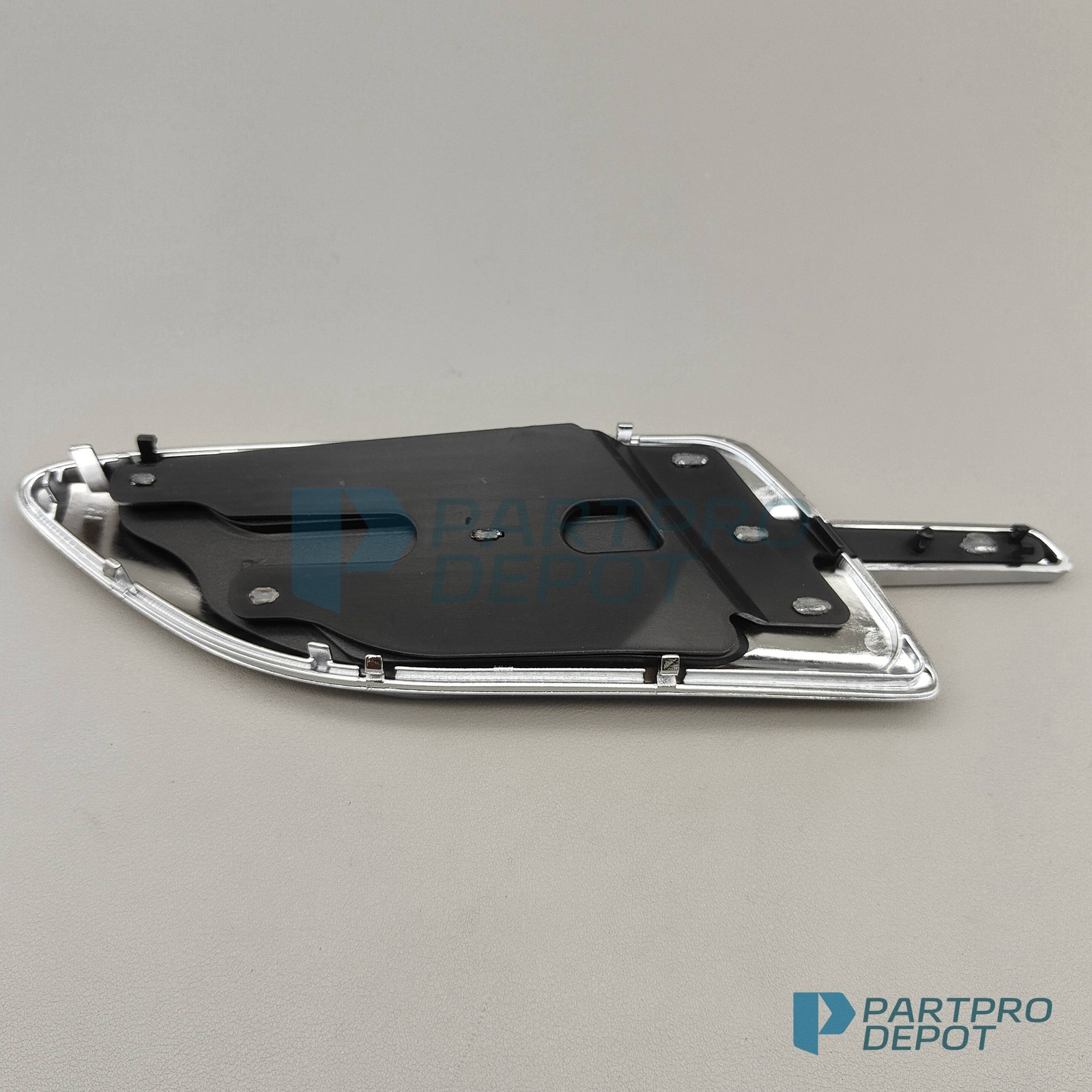 New Front Right Chrome Side Fender Fits Bentley Bentayga 2016-2020 36A821274D US