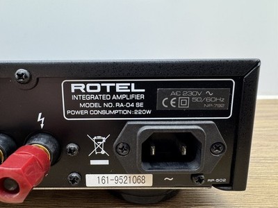 Rotel RA-04 SE special edition Stereo Integrated Amplifier-black