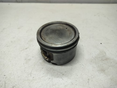 #ad 841837 BRIGGS AND STRATTON ENGINE PISTON AND RINGS $49.00