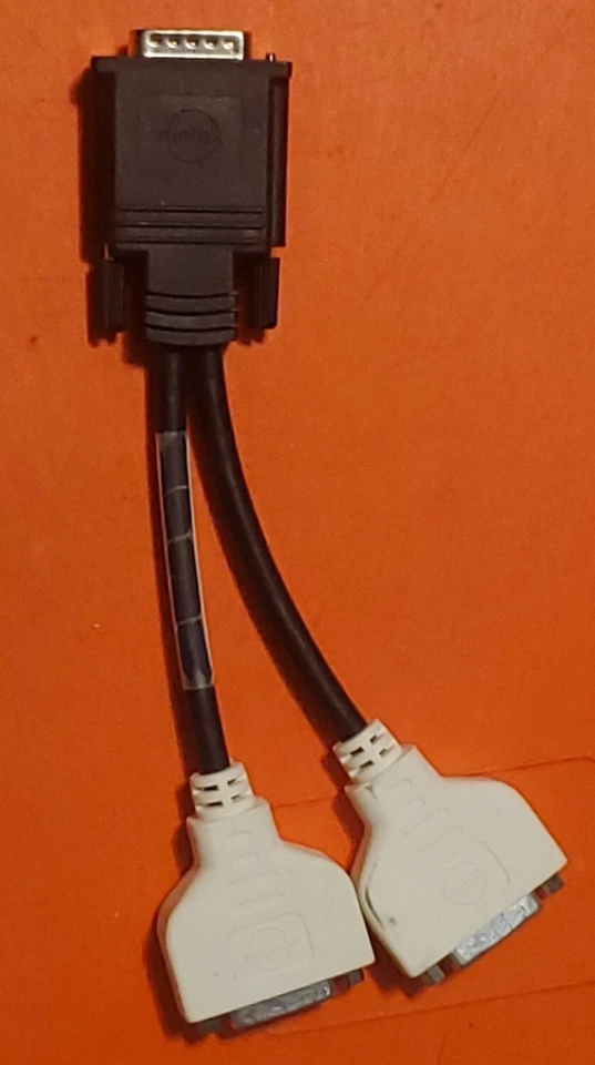 Molex DVI DMS-59 (1) Male Splitter to Dual (2) DVI Female Connector/Adapter - Image 2 of 4