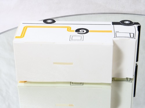 Tirelire camion Mercedes publicitaire en plastifié 20 cm - Picture 11 of 11