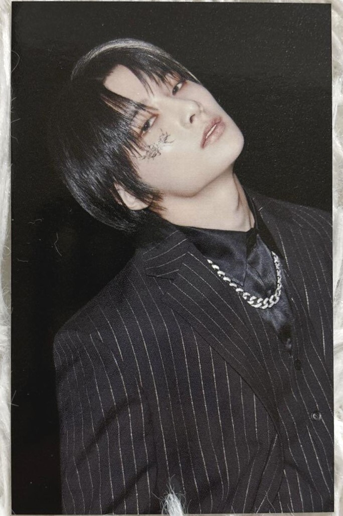 Stray Kids 合 (HOP) HMV Lucky Draw B ver. Official Photocard Photo