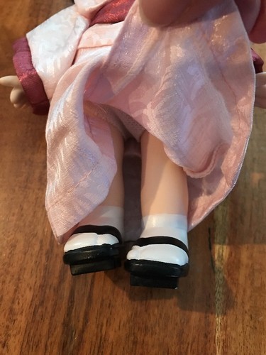 PRECIOUS MOMENTS 9'' Doll GEISHA GIRL Japanese The world's Children (CN) - Picture 2 of 5