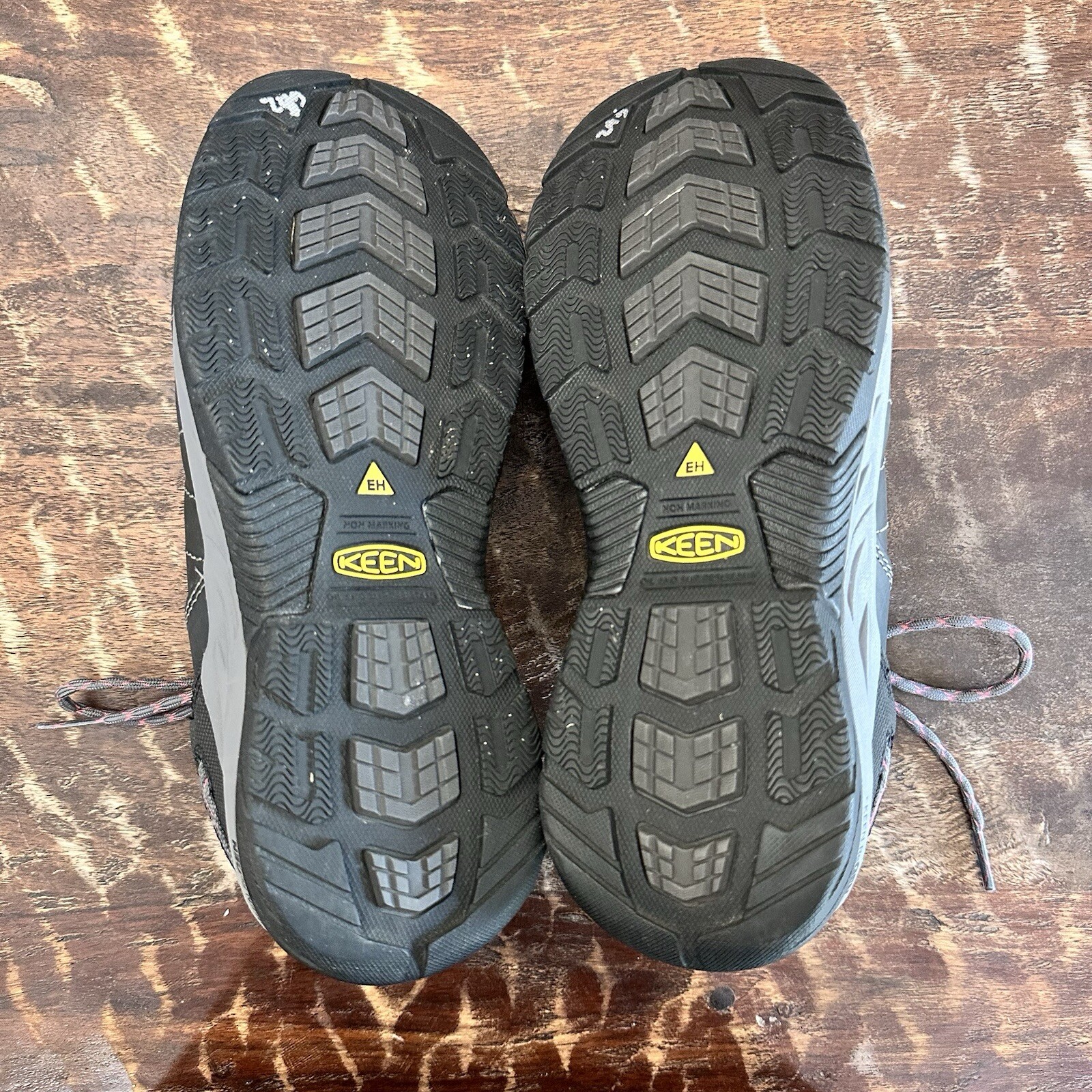 Scarpe da lavoro KEEN Utility donna taglia 10 M Flint II punta acciaio 1023232W