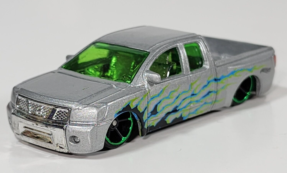 Hot Wheels Nissan Titan Pickup Truck 3