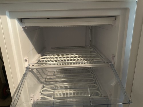 Amica GS15496 64 l Gefrierschrank EEK E 156 kWh Jahr Weiß - Bild 5 von 6