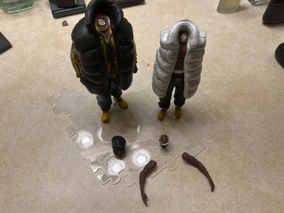 "Figuras de estatua magnética de resina de 5"" de Tupac y Biggie". Foto 3 de 3