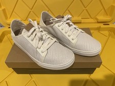 New In Box Olukai Pehuea Li Women's Casual Shoes White slip on sneaker Size 8