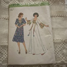 simplicity 7975 - MISSES PULL OVER CAFTAN OR DRESS VNTG1977 UNCUT MISS Size 8