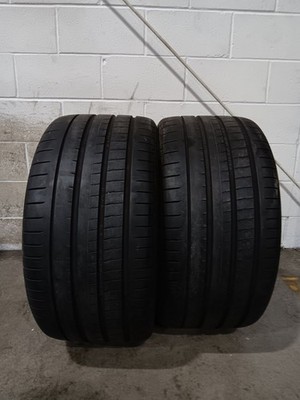 2x P315/30R22 Yokohama Advan Sport V107 8/32 111 Y Used Tires 3153022