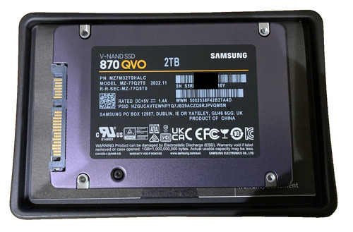2TB Samsung SSD 870 QVO – SATA 2,5" – OVP – Top Zustand & SMART-Werte