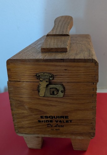 VTG ESQUIRE SHOE VALET DE luxe Wooden Shoe Cleaner Storage Shine Box