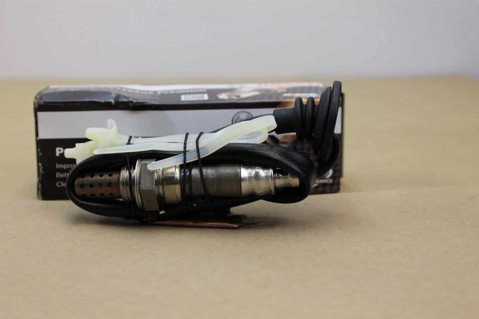 NUEVO SENSOR DE OXÍGENO GENUINO BOSCH 13093 para 1995-2004 Acura RL TL 2,5 L 3,2 L Foto 3 de 4