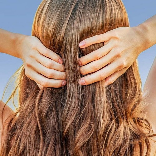 Shampoo liscio Herbal Essences Rose Hips, tutti i tipi di capelli, 3,38 fl oz formato da viaggio - Foto 2 di 5
