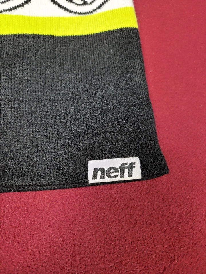 Neff Beanie Hat winter snow headwear acrylic one size happy face tongue skate — 第 2/4 张图片