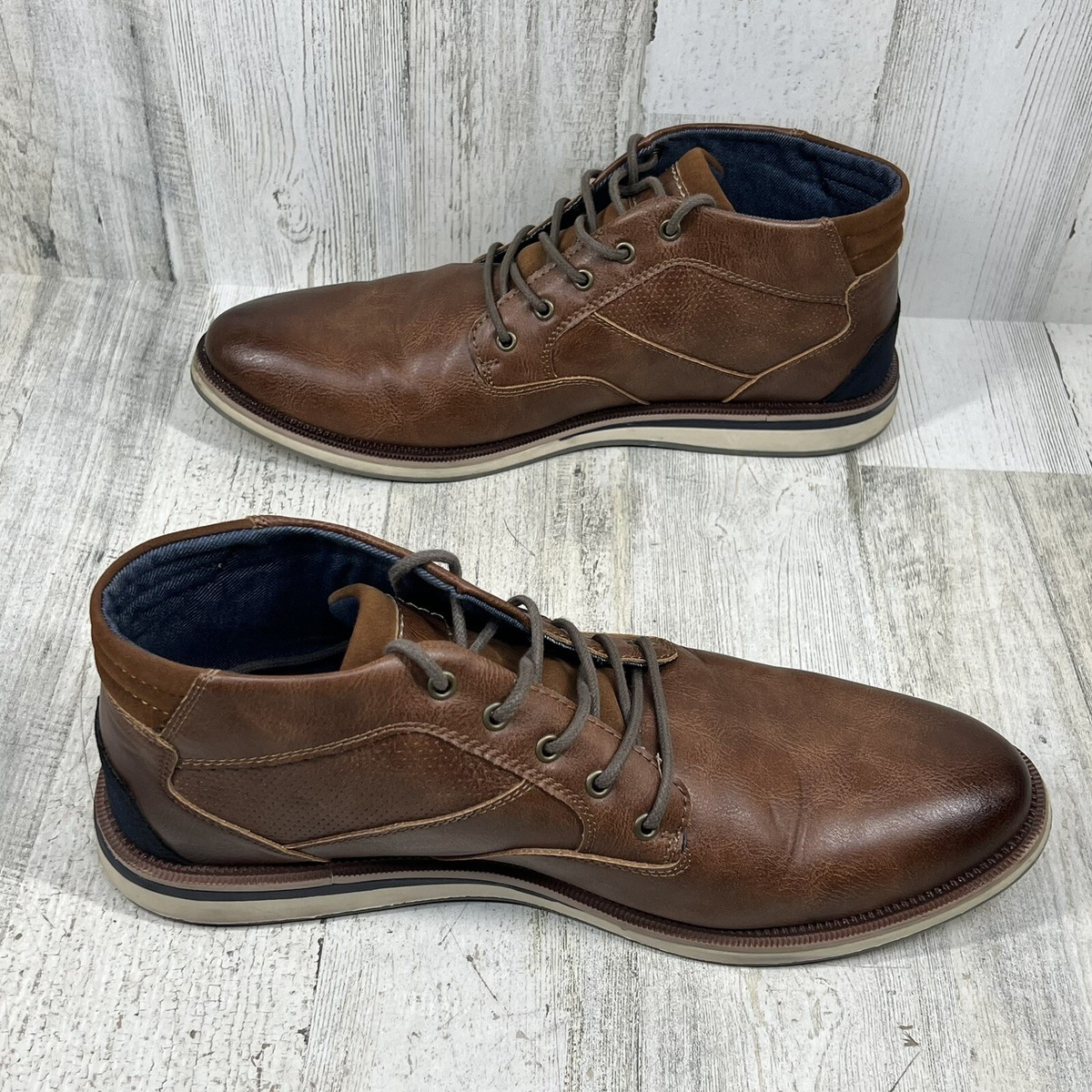 London Underground Cream and Brown Chukka Boots Modern Urban Style Sloane Chukka Boot Tan | Walk London | Official Site main image 3