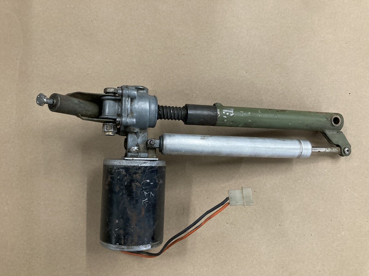 s-l1200.jpg s-l1200.jpg
